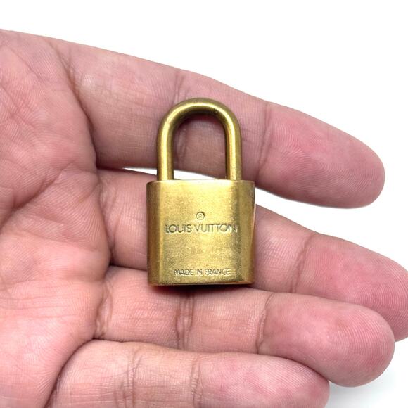 Louis Vuitton Lock & Key Set - Picture 8 of 8